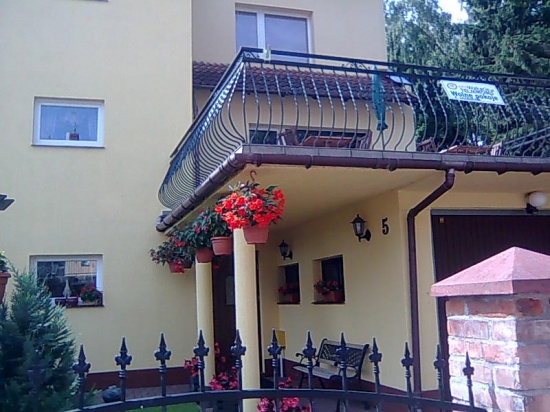 Ustka pokoje i domek z łazienkami